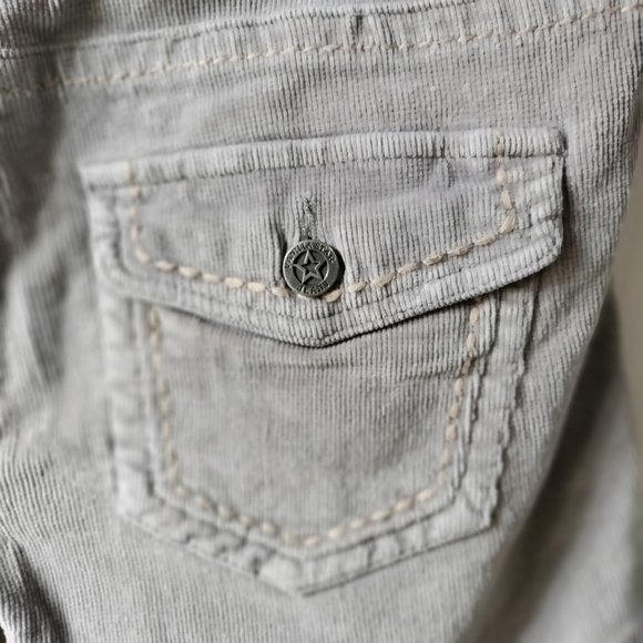 VanillaStar grey corduroy juniors shorts size 7 - Picture 4 of 5